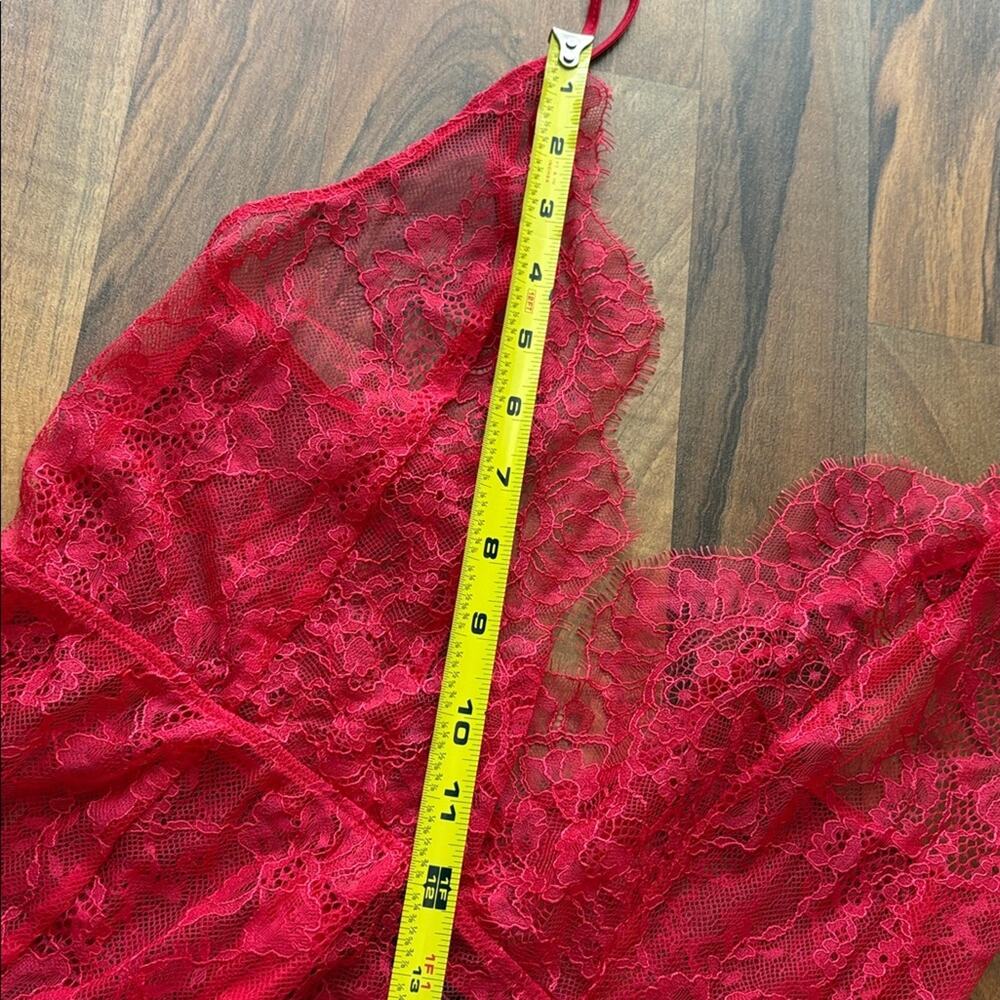 Victoria's Secret Woman’s Size S Red Lace Chemise - Picture 12 of 16